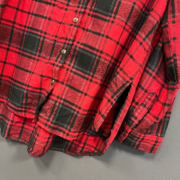 Hippie Rose Red + Black Button Down Flannel Medium - Picture 2 of 5